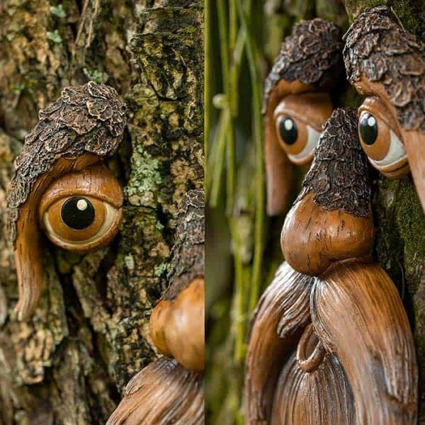 BirdFeeder, ozdoba stromu vo forme tváre, ktorá slúži zároveň ako kŕmidlo pre vtáky